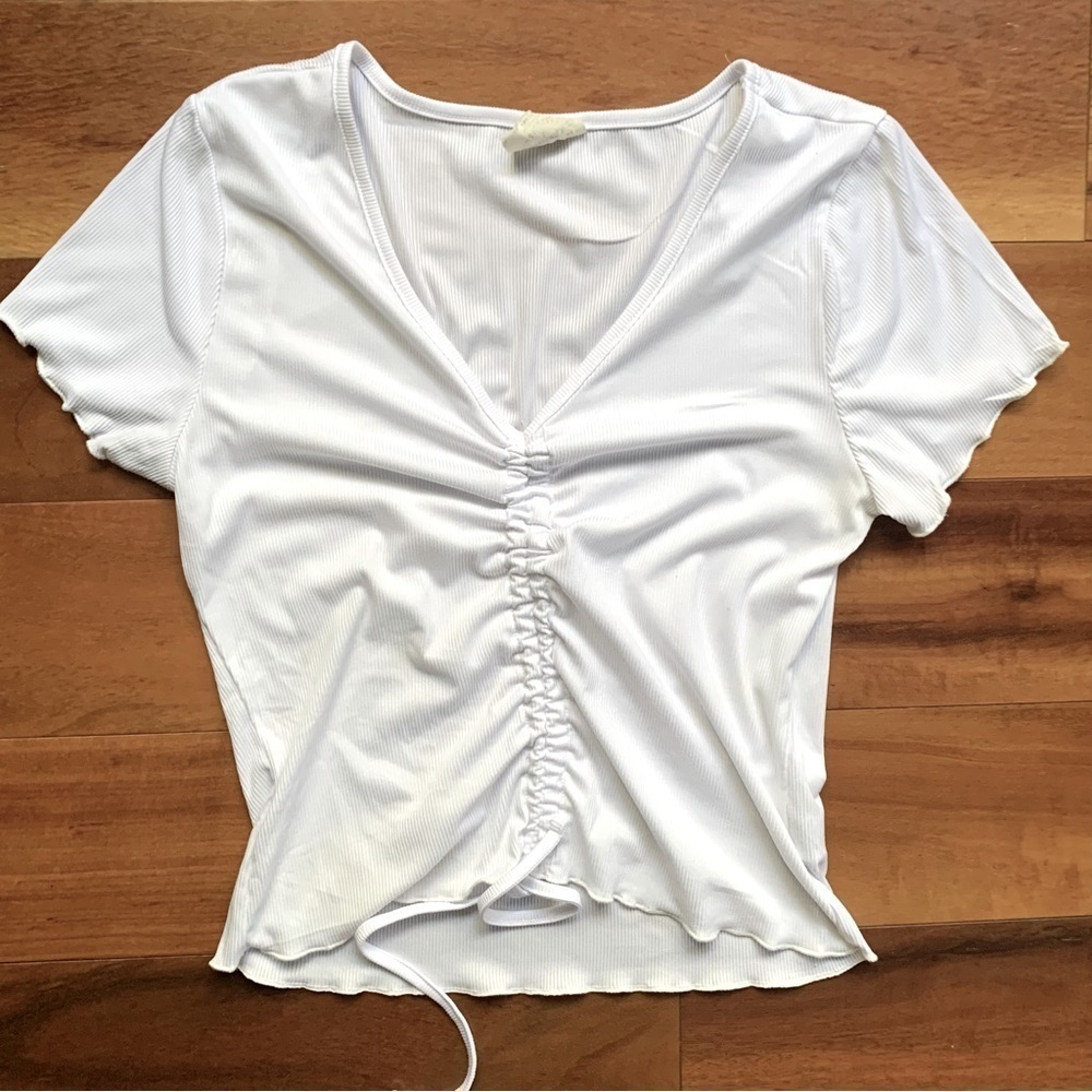 One Step Up Ruched Crop Top - Picture 2 of 5